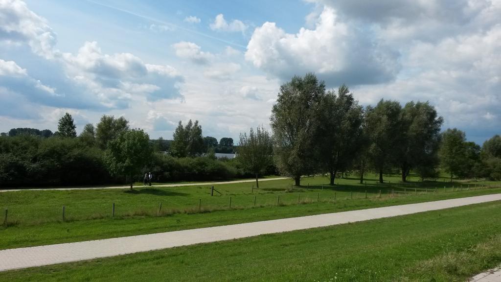 Ferienwohnung Eulenturm Xanten Szoba fotó