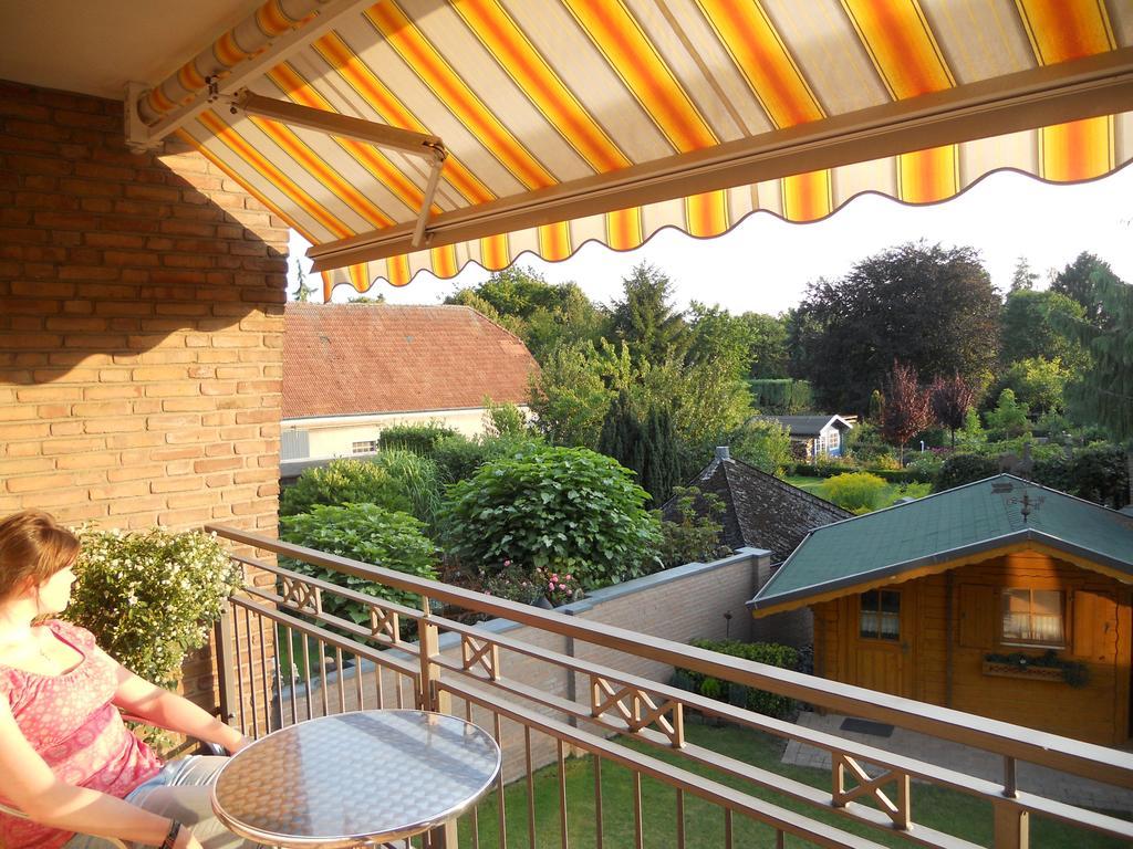 Ferienwohnung Eulenturm Xanten Szoba fotó